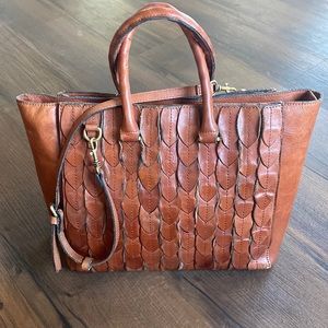 Patricia Nash Mariola Feather Leaf leather zip-top satchel good condition!